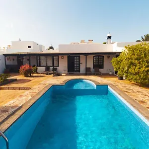 Luxury Alfred , Puerto del Carmen (Lanzarote) Spain