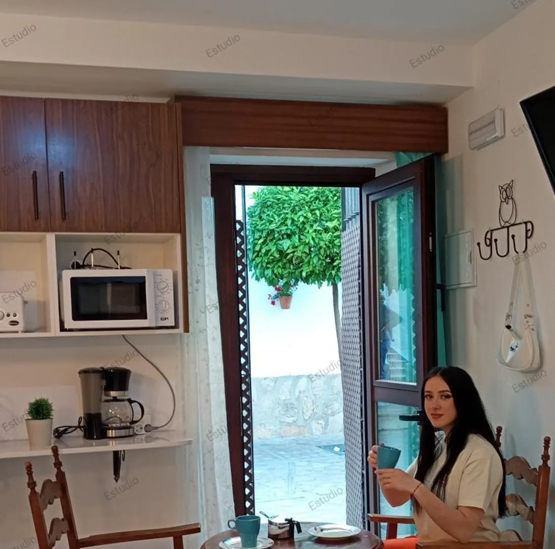 شقة El Detalle Apartamento Y Estudio زاهارا دي لا سييرا